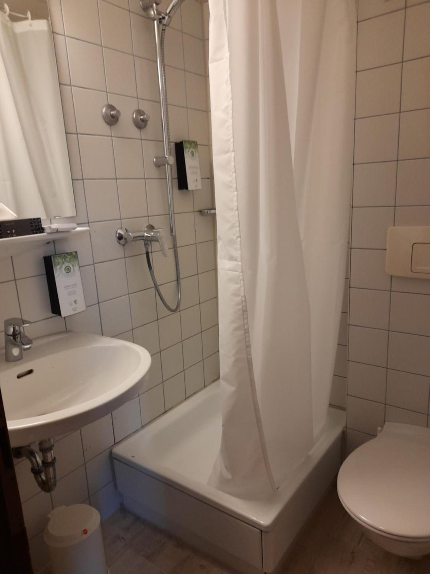 Hotel Pelli Hof By Tulip